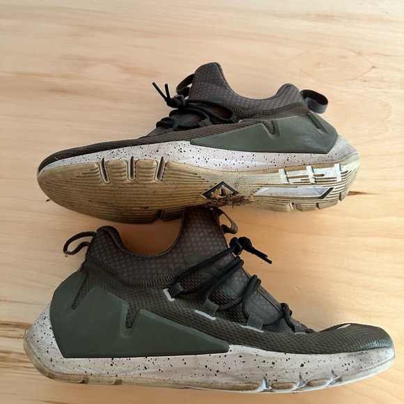 Men’s Nike Zoom - Size 12 - Picture 2 of 5